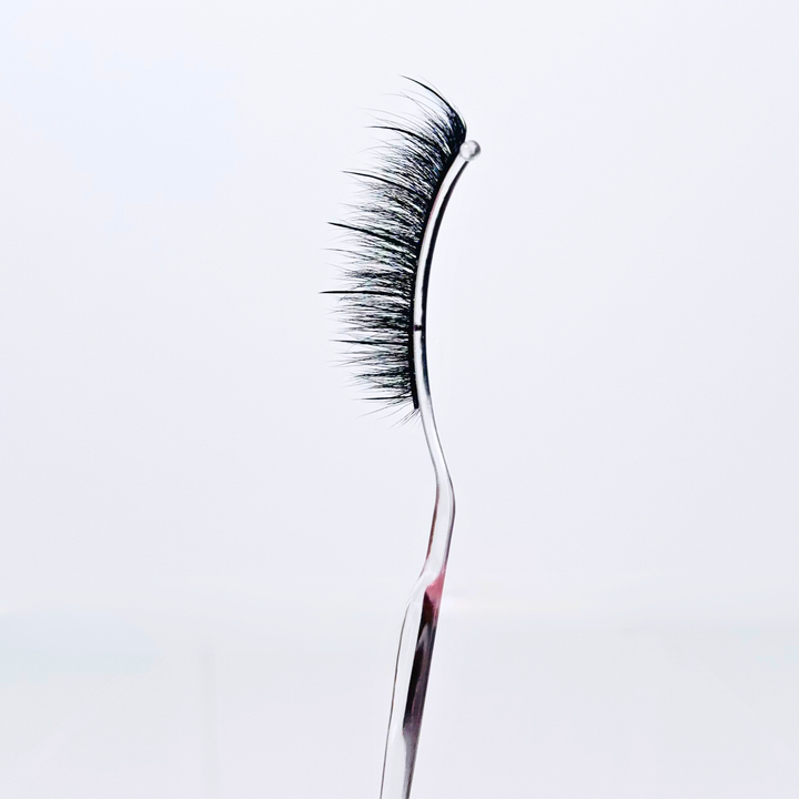 Fluffy volume wispy eyelashes