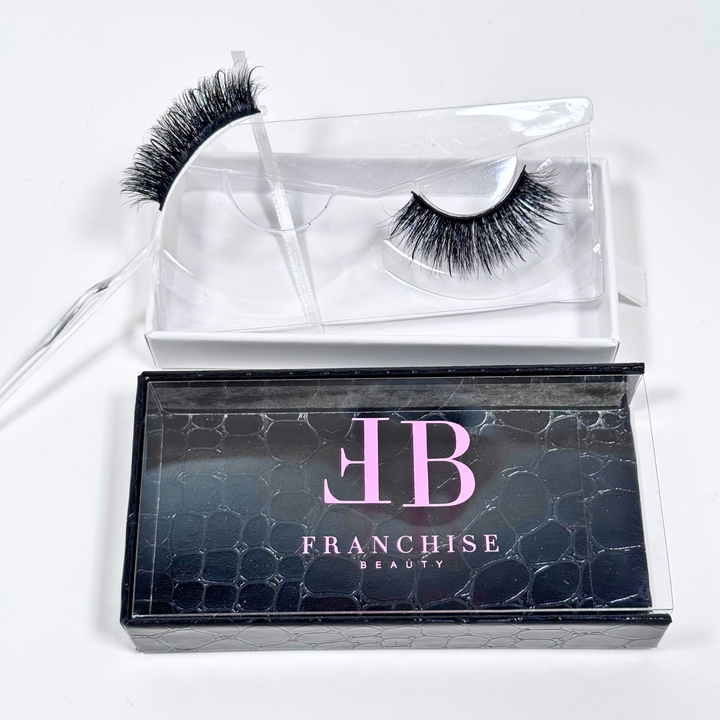 Fluffy volume wispy eyelashes