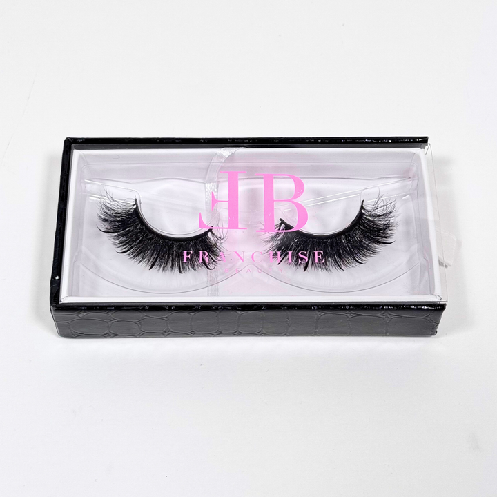 Fluffy extra volume wispy eyelashes 